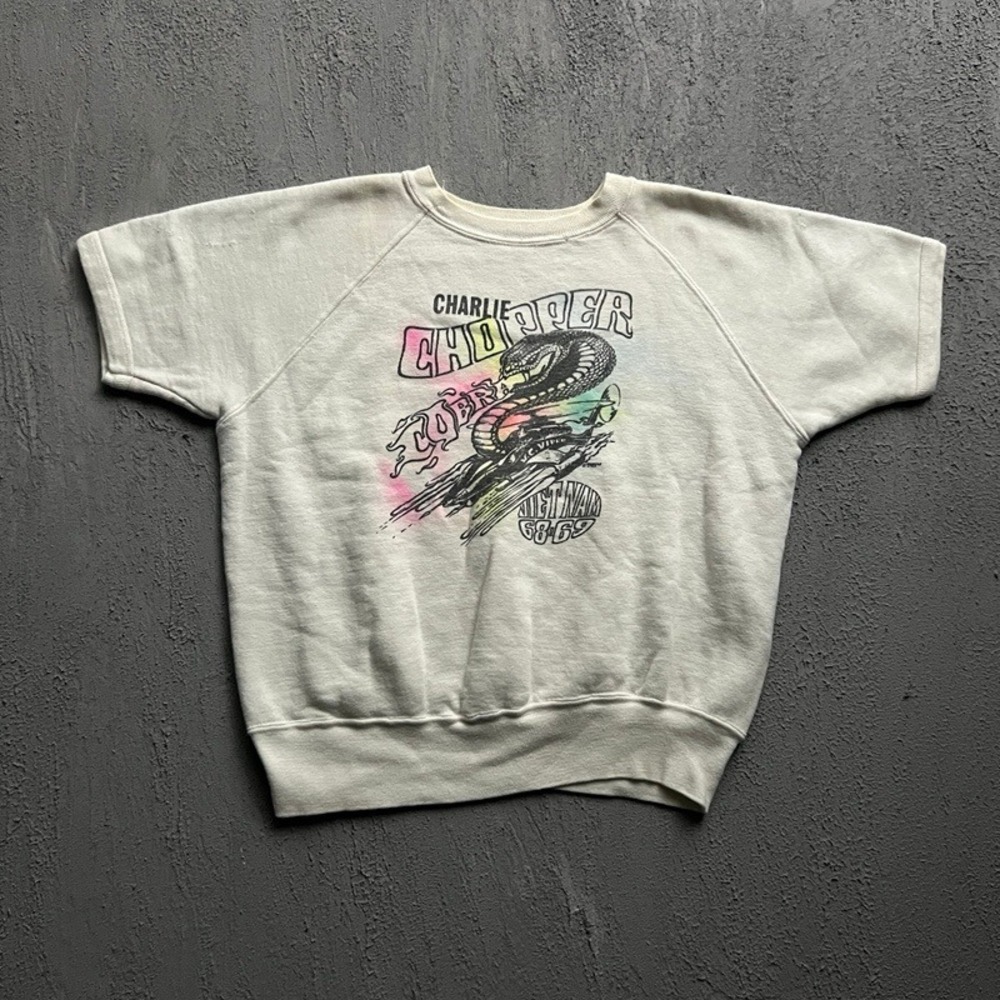 Vintage Vietnam War Airbrush Sweatshirt Medium White 60s Charlie Chopper Ed Roth